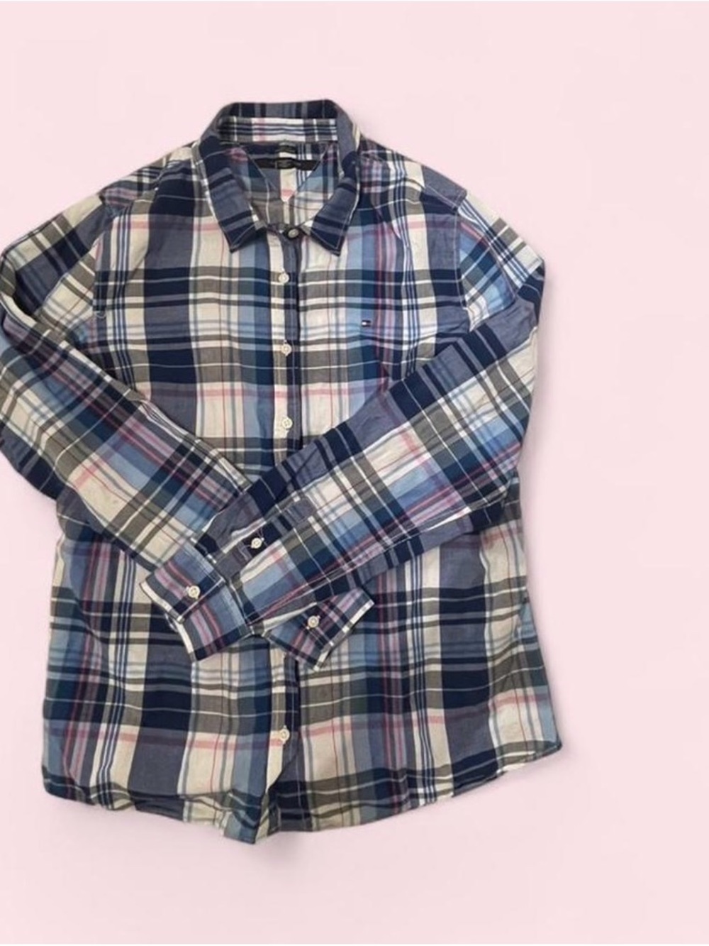 Tommy Hilfiger Women’s Blue Plaid Button-Up Shirt in size L
